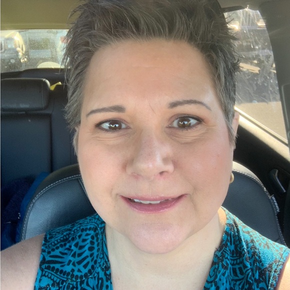 Meet Your Posher Part 3 - Picture 3 of 10